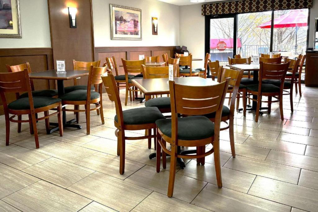 Quality Inn & Suites Dawsonville Zewnętrze zdjęcie