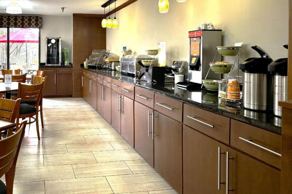 Quality Inn & Suites Dawsonville Zewnętrze zdjęcie